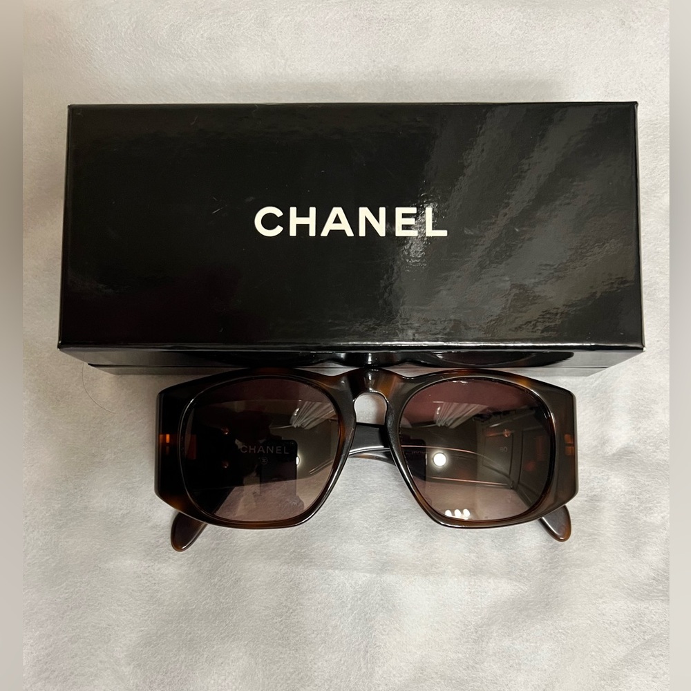 Chanel Vintage Sunglass